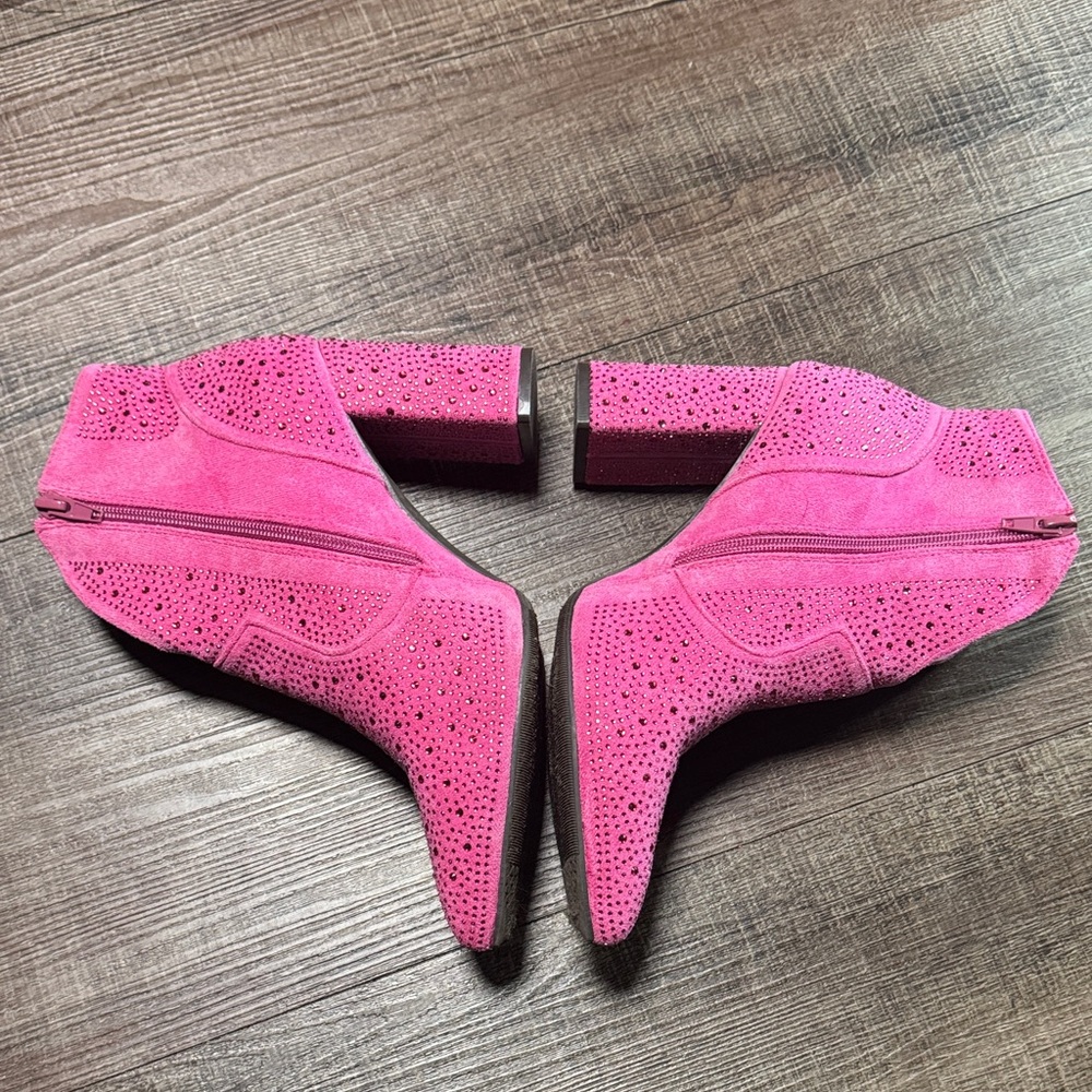 Pierre Dumas Fuchsia Ankle Booties - Picture 2 of 11
